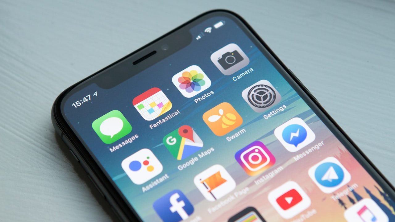 Web App vs Mobile App: Which Should Your Startup Build First?